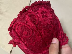 Beige Ribbed Crop Top &amp; Red Lace Bra Set