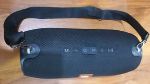 JBL Extreme Portable Bluetooth Speaker
