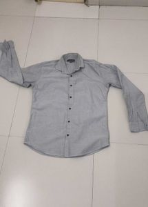 Men's Grey Button-Up Shirt