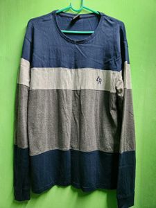 7 Men's Long, Half Sleeve T-Shirts, Jeans