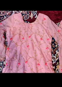 Elegant Pink Embroidered Kurta Set