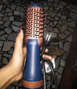 Vega Hair Styler Brush