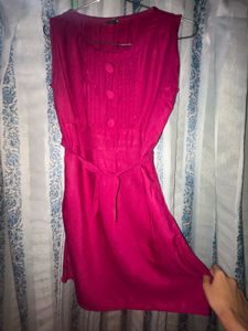 Women's Pink Sleeveless Belted Dress