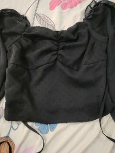 Chic Black Puff Sleeve Top