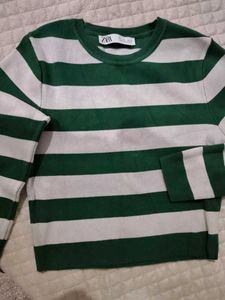 ZARA croped sweater... makes you fall in love