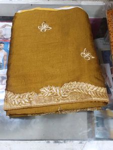 I want to sell Women Saree Just Wow