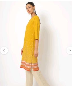 Avaasa Yellow Printed Kurta