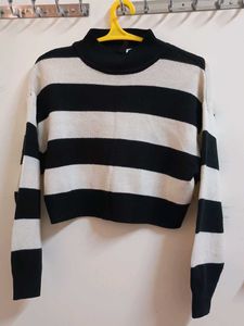 Black & White Striped Cropped Sweater