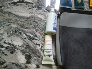 Tumi Pouch with amenities