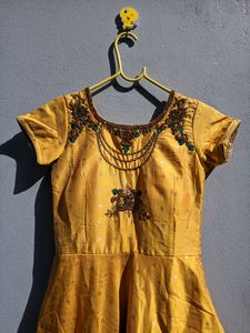 Women Ethnic Gown
