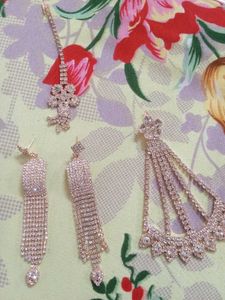 Sparkling Rhinestone Statement Necklace