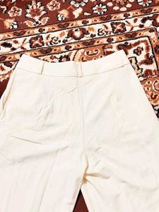 Korean wide flared pant (white)
