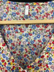 Floral Print Tie-Front Top