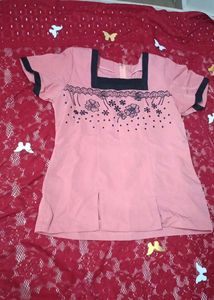 Chic Pink Floral Lace Detail Top