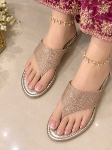 Lehenga Choli Set, sandle and bangles combo set be