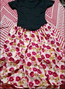 Black Corset Top &amp; Floral Skirt Set