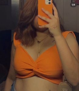 🧡 Orange Ribbed Twist Crop Top