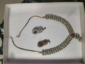 Ad Elegant Necklace &amp; Earring Set
