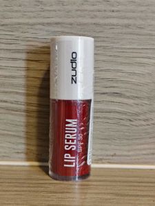 Zudio Lip Serum with SPF 30