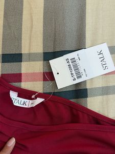 Chic One-Shoulder Red Crop Top