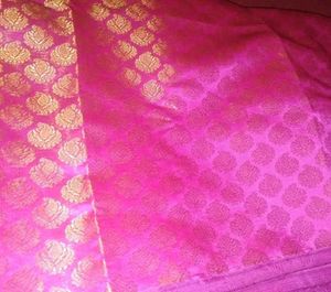 Jacquard Banrasi Silk Dres Material 2 Mtr With Tag