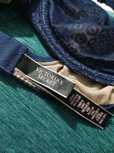 8278. VS bralette