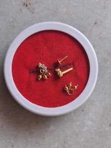 Beautiful Gold Dangle Earrings