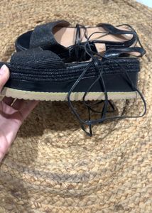 completely New Black Blingy tying Platform Sandals