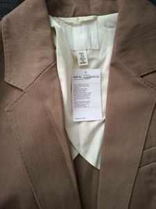 H&amp;M Beige Blazer