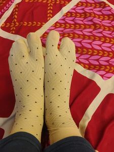 Cream Dot Ankle Socks