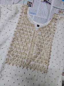 Elegant White Kurta Set with Gold Embroidery