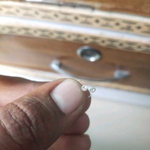 92.5 Pure Silver Dimond Nose/ Ear Earings 1 pair