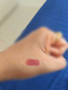 matte lipstick - burgundy