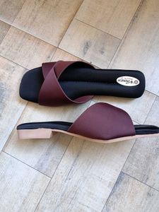 Stylish Women's Maroon Slides