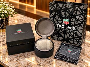 Emporio Armani Watch Packaging