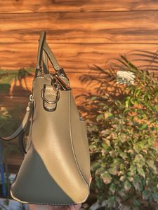 Elegant 'Glorious' Handbag