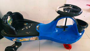 Kids Ride-On Swing Car