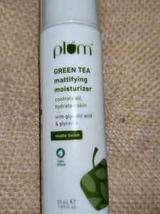 Plum Green Tea Mattifying Moisturizer