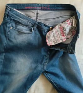 Classic Blue Denim Jeans Pencil shape