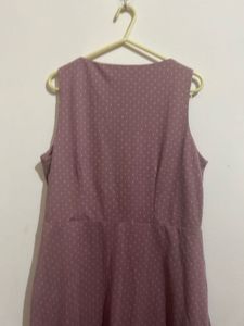 Elegant Lavender Midi Dress