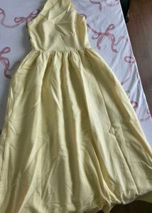 Elegant Yellow Maxi Dress