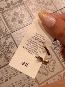 H&M Gold star earrings