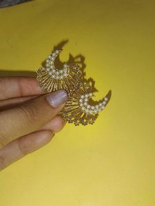 Elegant Pearl &amp; Gold Statement Earrings