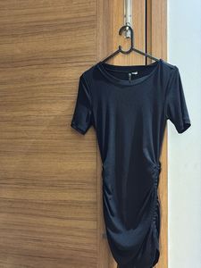 Chic Ruched Black T-Shirt Dress