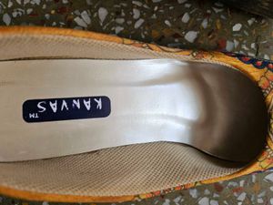 Kanvas Printed Wedges