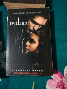 Twilight Saga Books by Stephenie Meyer