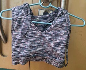 Sleeveless Cropped Hoodie Top