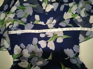 Chic Navy Floral Print Dress