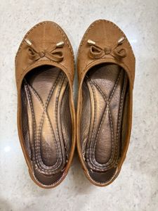 Cute Brown Ballet Flats