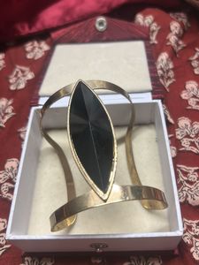 hand cuff bracelet